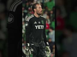 Right at home hearing STUUUU! 🧤