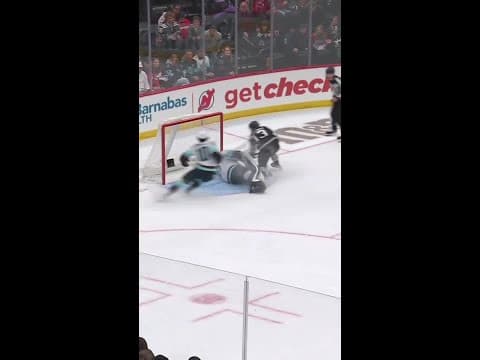 Nico Hischier with a Spectacular Short Goal vs. Seattle Kraken