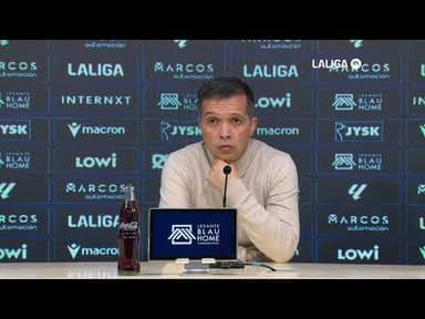 Rueda de prensa de Luís Castro tras el encuentro LevanteUD-Valencia CF