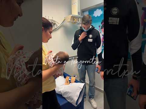 Pacheco, Protesoni y Otto se han pasado por el área de pediatría de Txagorritxu ⚪️🔵 #GoazenGlorioso