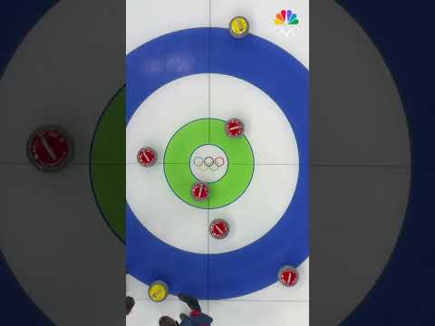 A Team Estonia error opens the door and Team Czechia capitalise with a four-point end. 🥌