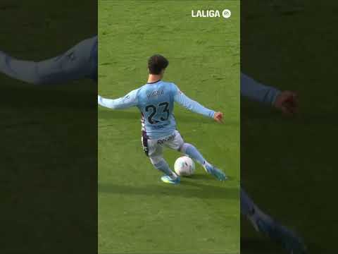 Hugo ÁLVAREZ had a DOUBLE chance ⚔️❤️‍🔥 #LALIGAHighlights