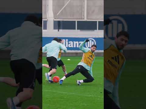 Oh, he's Kenan Yildiz. 🇹🇷 #shorts #juventus #football