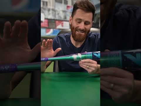 Is it a 1-piece or 2-piece bat?