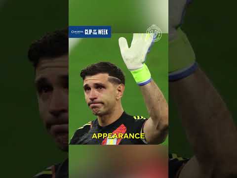 IS EMI MARTINEZ THE BEST KEEPER IN THE WORLD? 🤔 #astonvilla