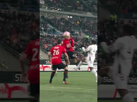 ✈ 11.02.2012 | Mevlut 𝘈𝘪𝘳-ding 🇹🇷 1er but en 𝕽𝖔𝖚𝖌𝖊 𝖊𝖙 𝕹𝖔𝖎𝖗 🆚 Sochaux #shorts #staderennais #türkiye