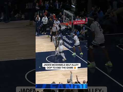 Jaden McDaniels with the self alley-oop 🤯