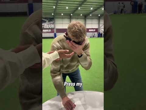 We asked our players to draw the perfect circle 🤣⭕️ #BurnleyFC #football #PremierLeague