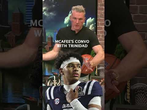McAfee told Trinidad Chambliss that he could be an NFL QB at the Natty! 👀
