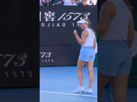 The home crowd are LOVING this! 🤩