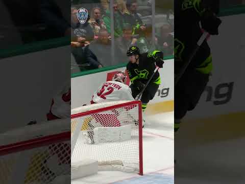 Kochetkov is an absolute menace EVERYWHERE 🌀😁🏒