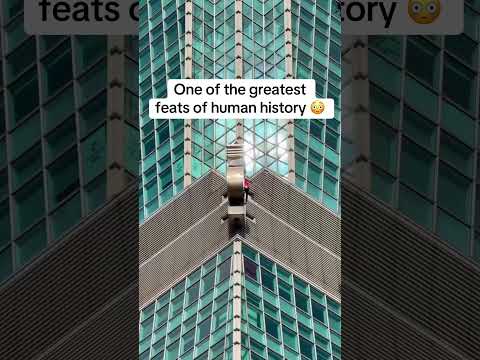 What a feat for Alex Honnold 👏 (via eden_0522/IG)