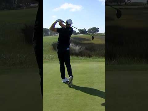 Ludvig Åberg CRUSHED this drive 💪