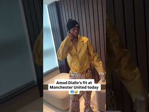 Amad pulled up to Manchester United in this fit 🥶🥶 (via @aydenheaven/IG)