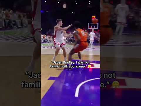 Jaden Bradley with the poster 😤