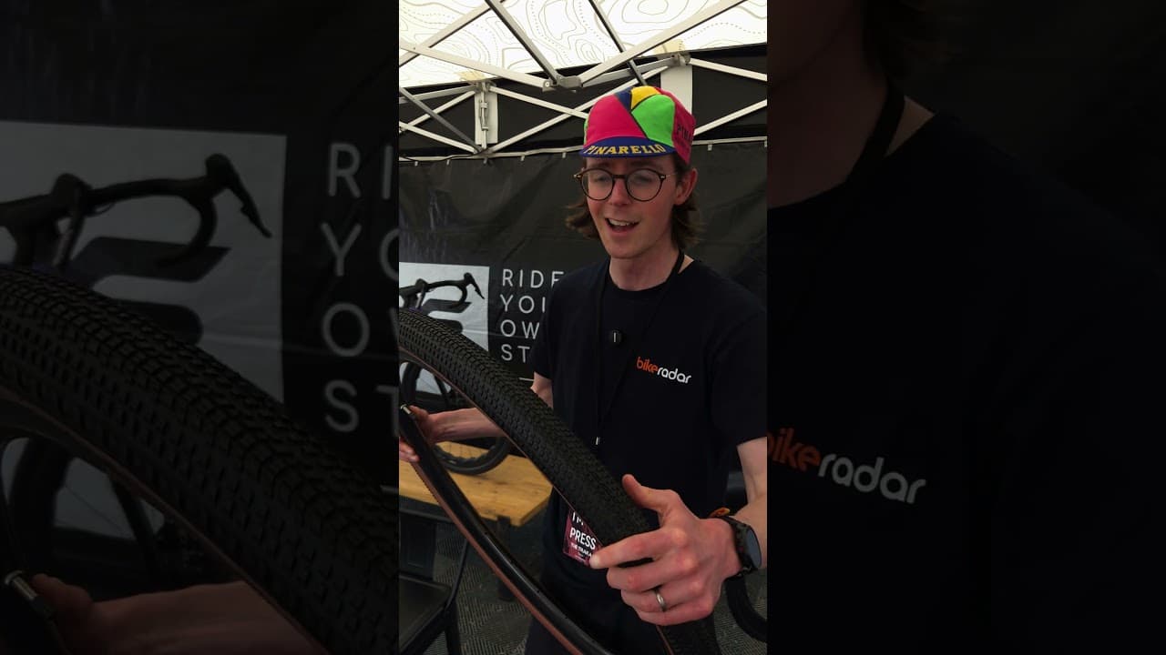 Hutchinson Touareg Race gravel tyre
