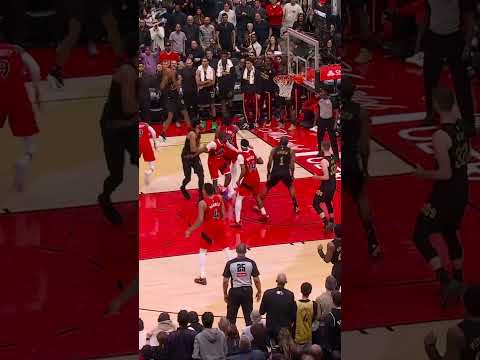 EVAN MOBLEY CLUTCH THREE. #evanmobley #nba #sports #nbashorts #nbaplayoffs #cleveland #cavaliers