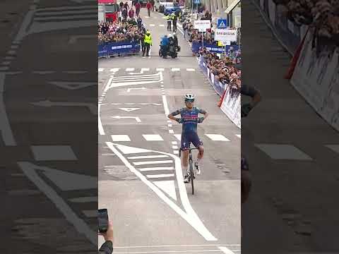 Filippo Zana claims the Queen stage of the Giro di Sardegna and moves into the race lead 👑