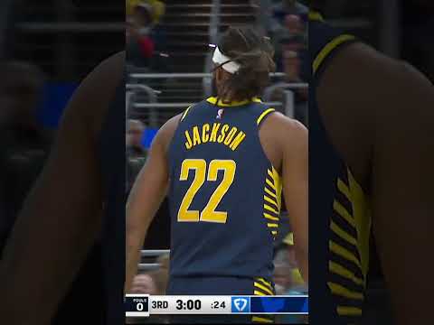 WHAT A SEQUENCE ‼️ Isaiah Jackson Blocks It & T.J. McConnell Drops Dime to Ben Sheppard on Other End