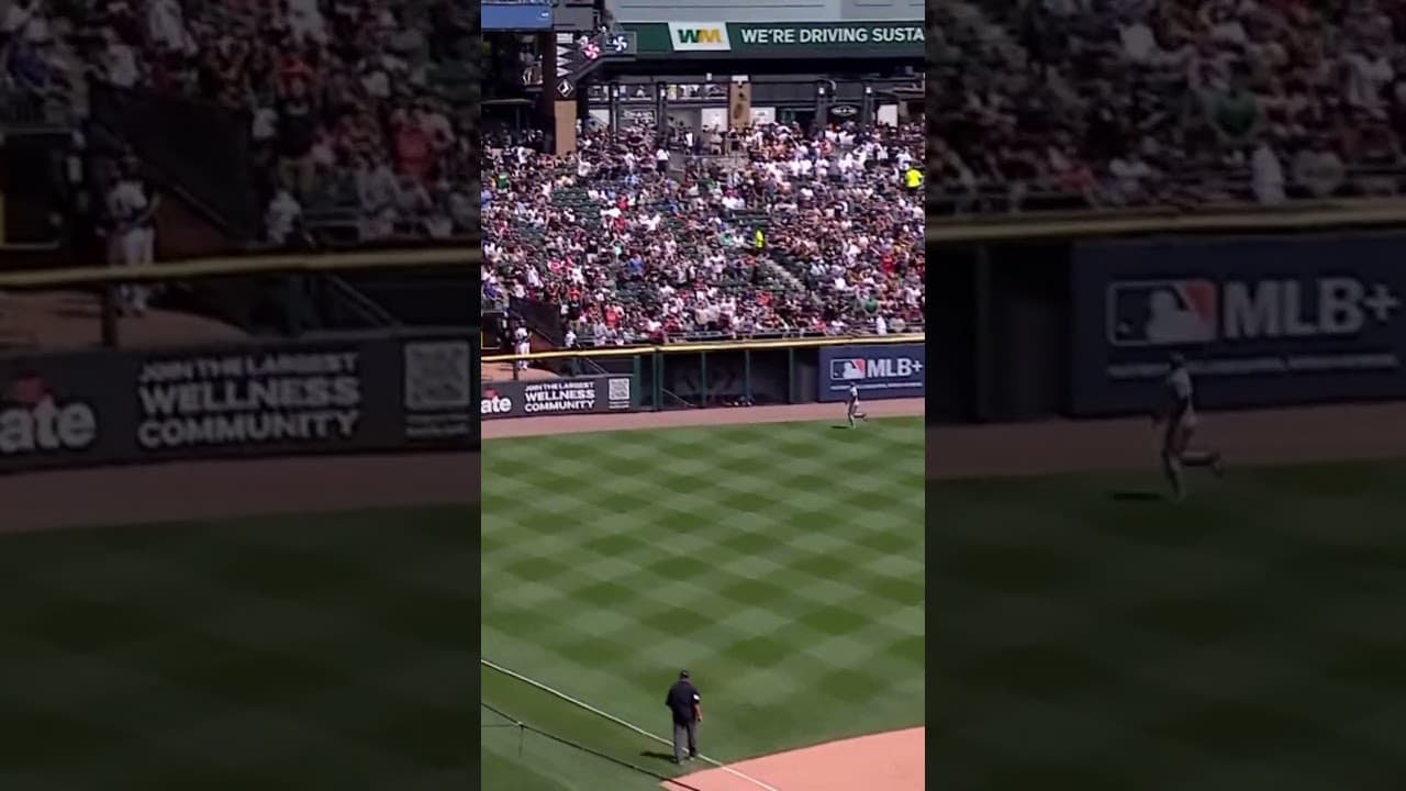 EDGAR QUERO! A HOME RUN ON HIS BOBBLEHEAD DAY! 😤 #shorts #highlights #baseball