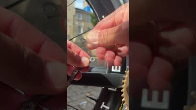 Cyclists, Connex Tool-less Quick Link ✔️