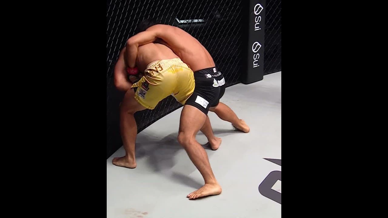 SUPREMACY 👑 Yuya Wakamatsu defends his crown against Avazbek Kholmirzaev at ONE SAMURAI 1!