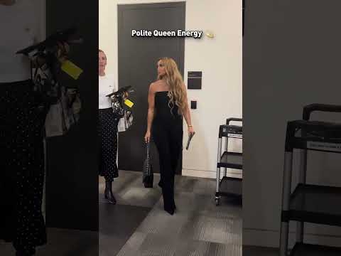 Poised, kind, and classy 👑 ✨ except when you’re Big Meeks in an intro 😅| CBS Sports Golazo