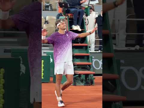 Flavio Cobolli soars into the semis, ensuring an Italian will play for the title on Sunday 🇮🇹🔥