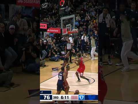 🧊 PUT EM ON ICE. #cavs #nba #deandrehunter