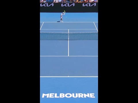 Outrageous underarm serve on MATCH POINT! 😳