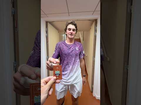 A well deserved Roland-Garros pin ✅