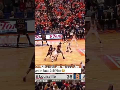 The stadium went silent 🤯 #louisville #accbasketball #collegebasketball