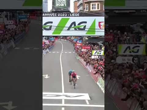 The jewel in Demi Vollering’s Ardennes triple crown 👑