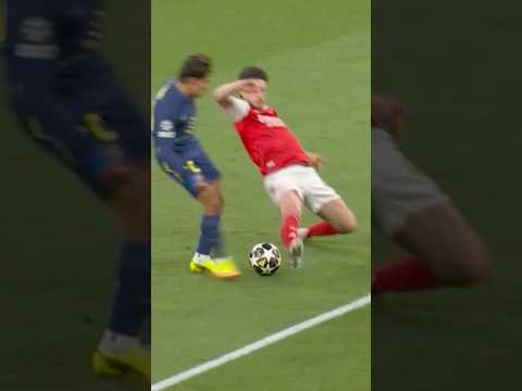 HEROIC DEFENDING FROM ARSENAL