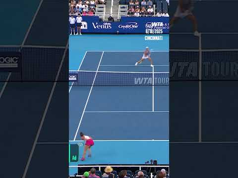 Who could forget this 😮‍💨 Sensational from Jasmine Paolini 👏 #WTA #JasminePaolini