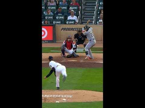 Miguel Vargas and Andrew Benintendi go back-to-back! #homerun #highlight #MLB