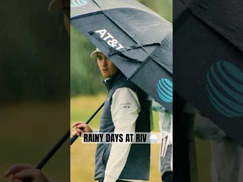 Battling through the elements ☔️