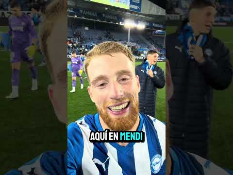 El vikingo tiene hambre!! 🪓🔥🤳 #AlavésSevilla #CopaDelReyMAPFRE