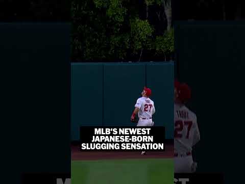 CRUSHED! 429 feet off the bat of Munetaka Murakami 🤩