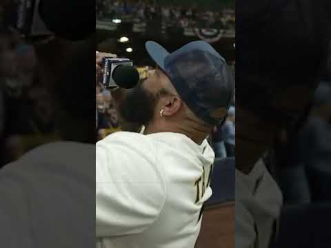 Eric Thames had Brewers fans HYPED before #NLCS Game 2 😳