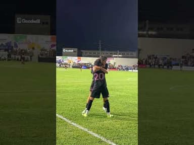 Primer grito de Santi, primer grito en Presagio 🤩🖤