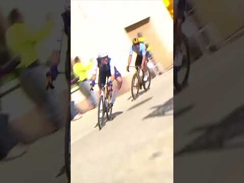 Pavel Sivakov launches and is followed by Remco Evenepoel and Tadej Pogacar! 🫨