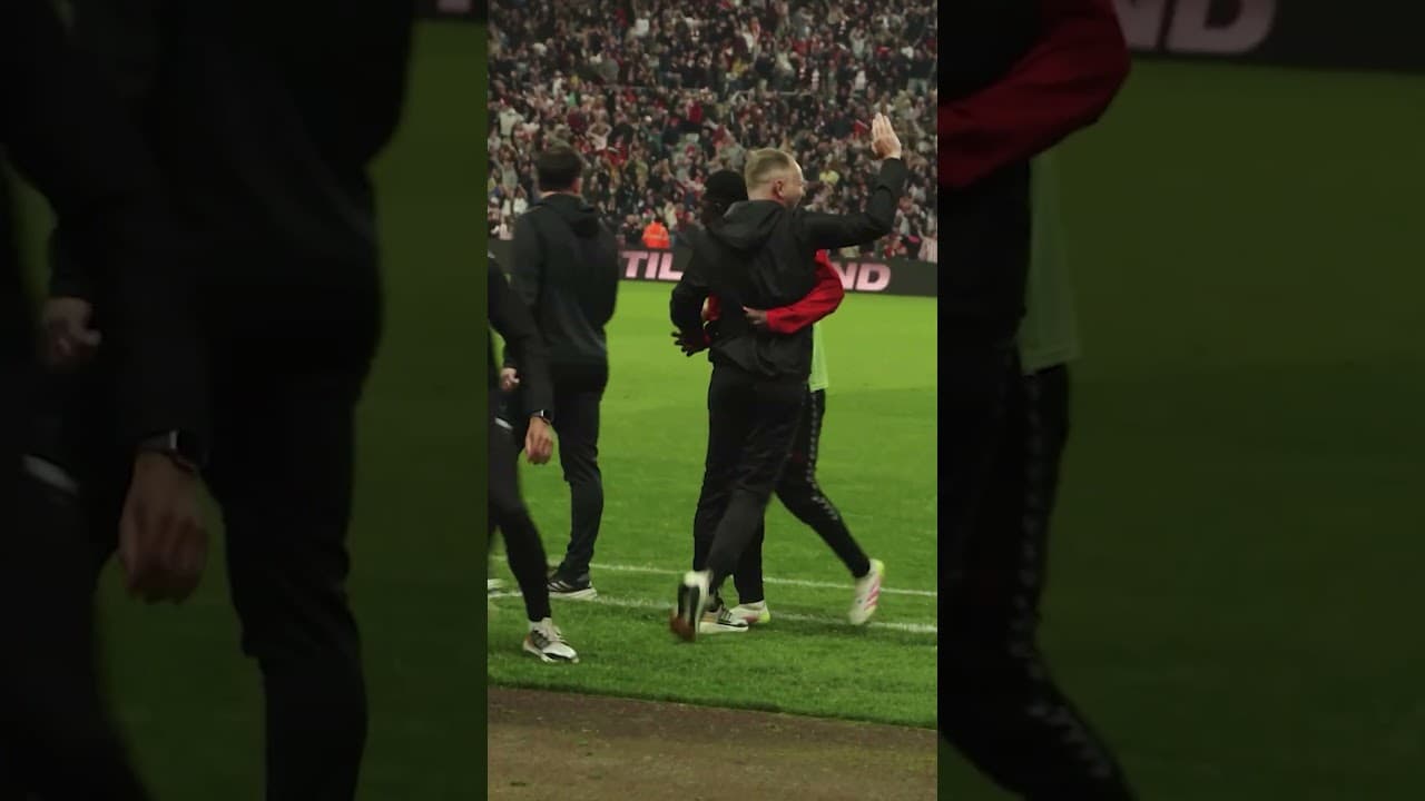 Dugout Cam As Ballard Sends Sunderland To Wembley 🎥