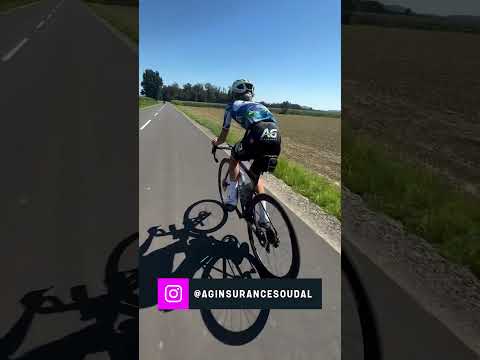 Just Urška Žigart trying to drop her training partner 😮‍💨💨