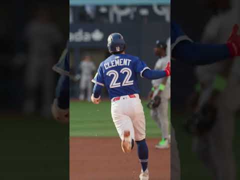 A dream start to Game 2 for Ernie Clement 🤩