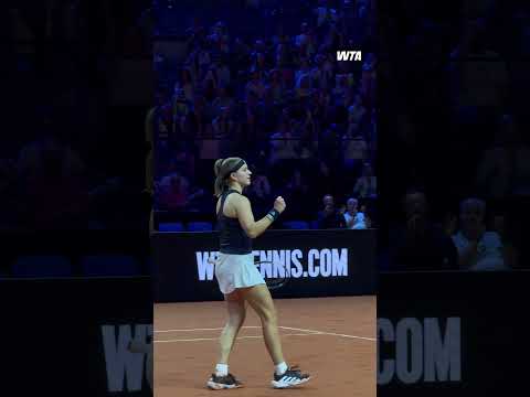 AND THAT’S HOW YOU DO IT 😤Karolina Muchova is into her first final in Stuttgart! #WTA