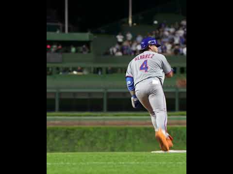 The on-field view of THIS BIG homer from Francisco Alvarez! 🎥