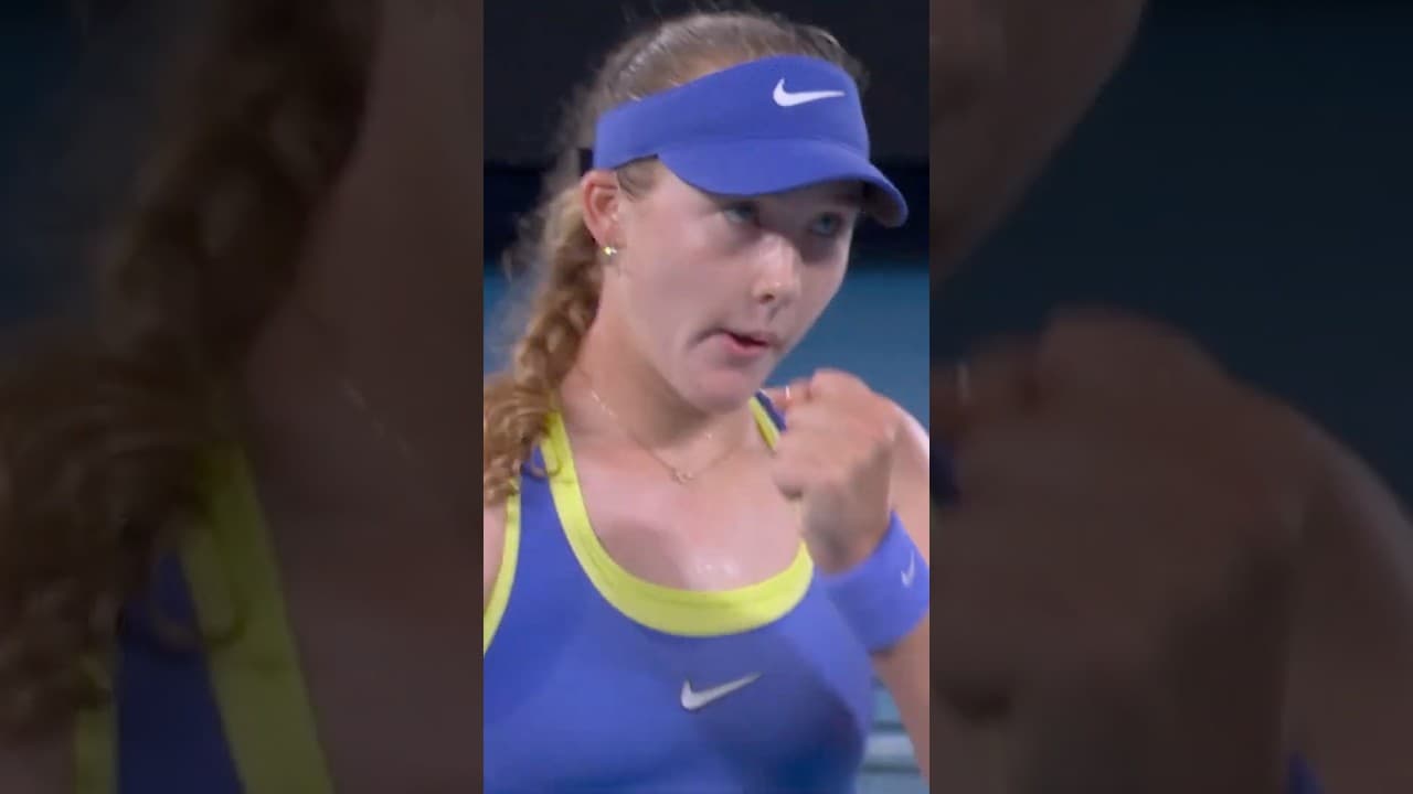 HOW did Andreeva win THIS point!? 🫪