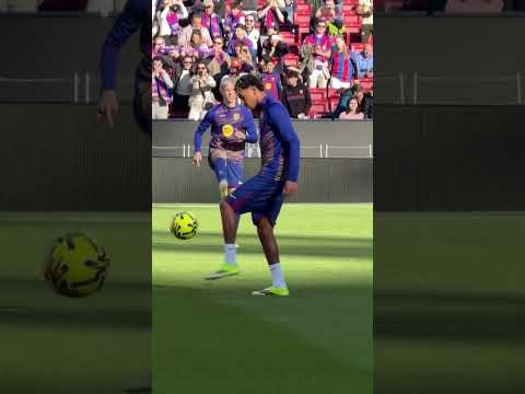 Magic touches by Lamine 🤹 #shorts #fcbarcelona #shortvideo