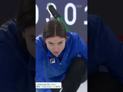 Team Italy take the lead 8-6 against Japan in the #Curling women round robin! 🥌 #milanocortina